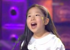 Cô bé tài năng