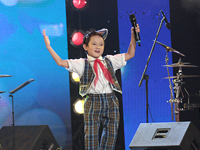 Bay cao tiếng hát ước mơ