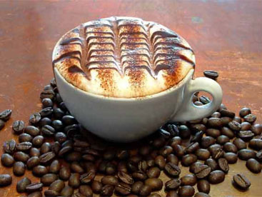 Vẽ hoa văn trên café có khó không