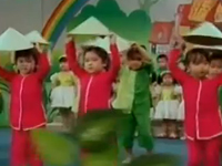 Em là cây dừa nhỏ