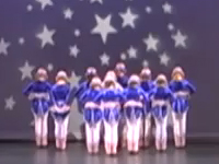 Nhóm nhảy ngộ nghĩnh